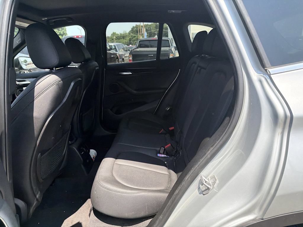 Thumbnail: 2018 BMW X1 - 17
