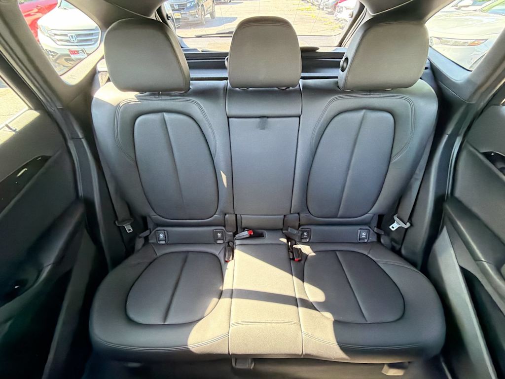 Thumbnail: 2018 BMW X1 - 25