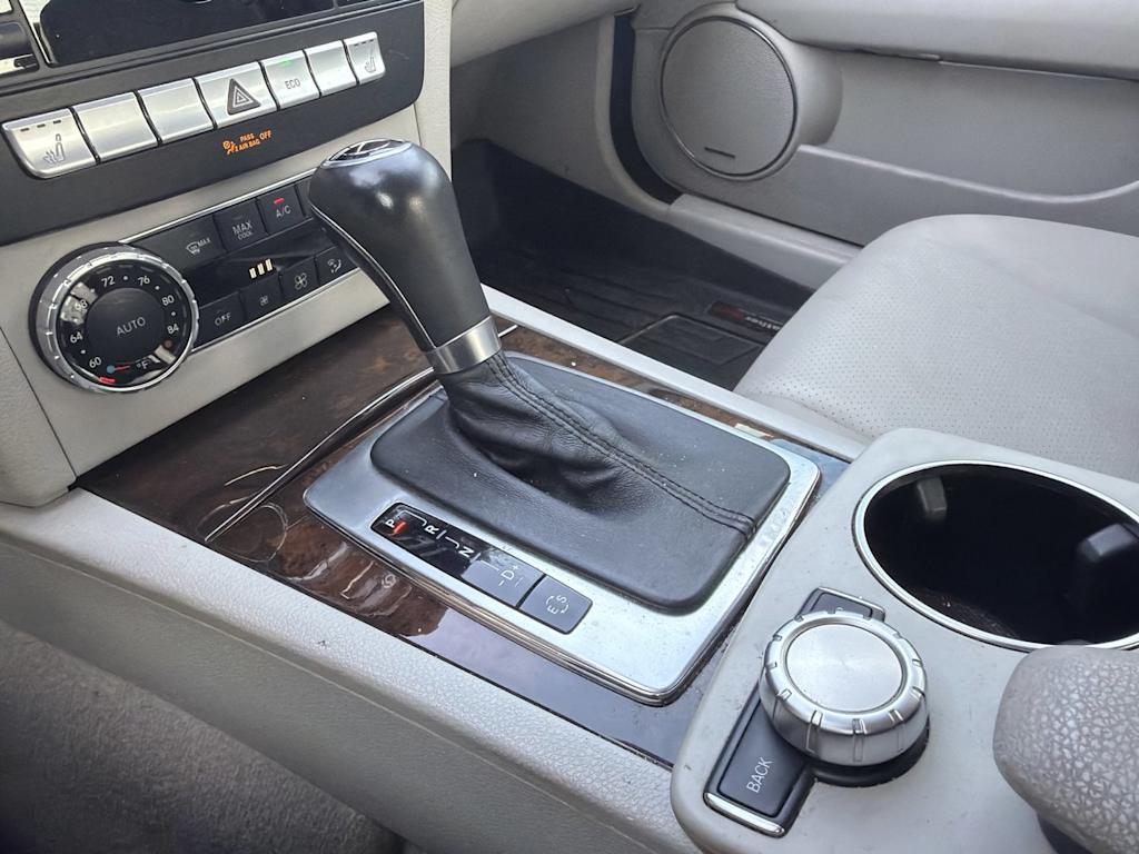 Thumbnail: 2014 Mercedes-Benz C-Class - 13