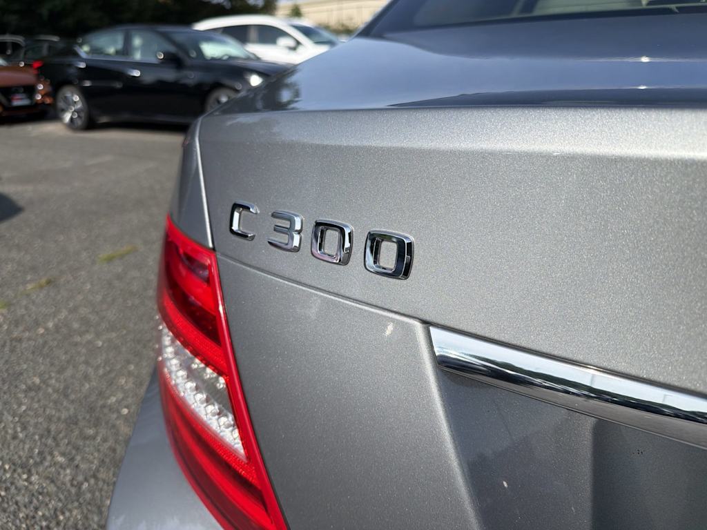 Thumbnail: 2014 Mercedes-Benz C-Class - 24