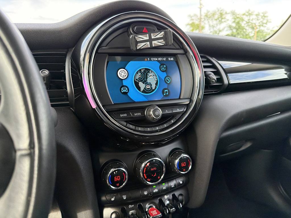 Thumbnail: 2019 MINI Cooper - 11