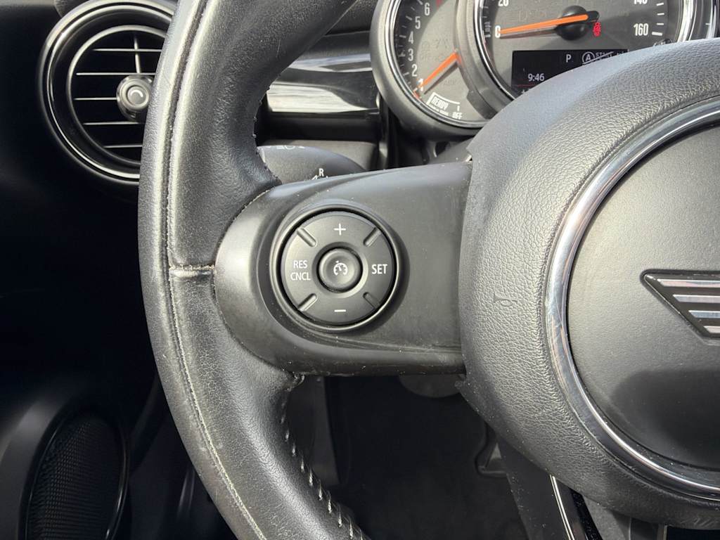 Thumbnail: 2019 MINI Cooper - 19