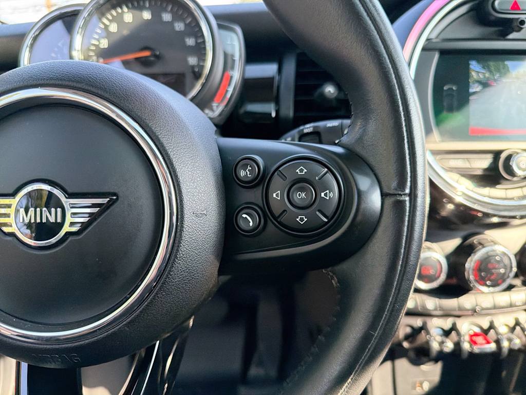 Thumbnail: 2019 MINI Cooper - 28