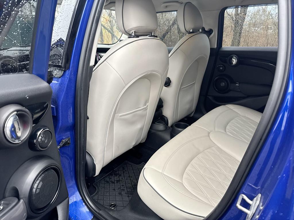 Thumbnail: 2021 MINI Cooper - 12