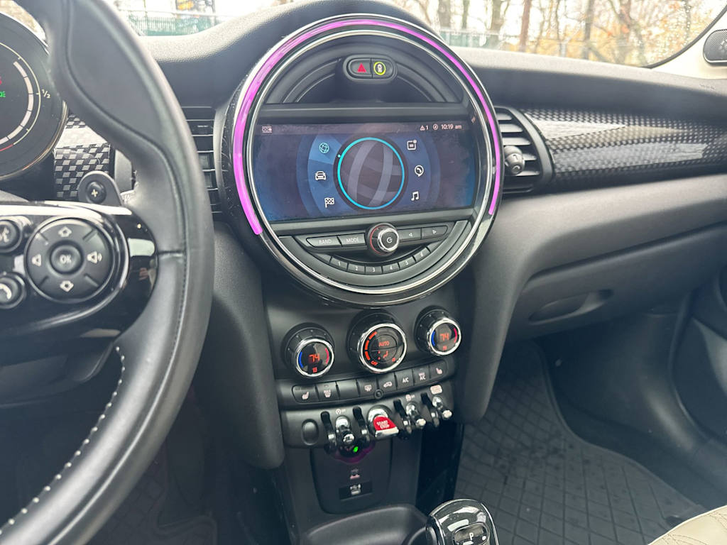 Thumbnail: 2021 MINI Cooper - 15