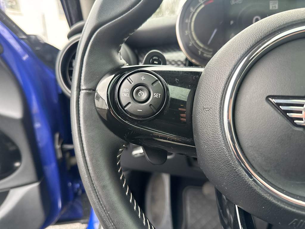 Thumbnail: 2021 MINI Cooper - 29