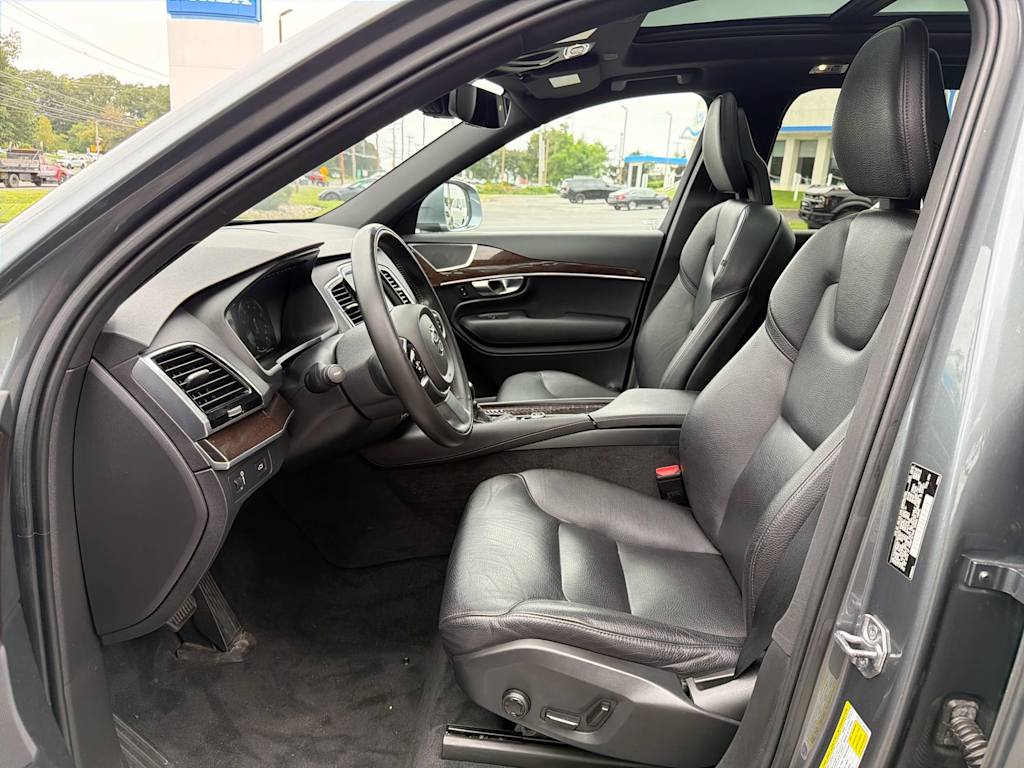 Thumbnail: 2018 Volvo XC90 - 10