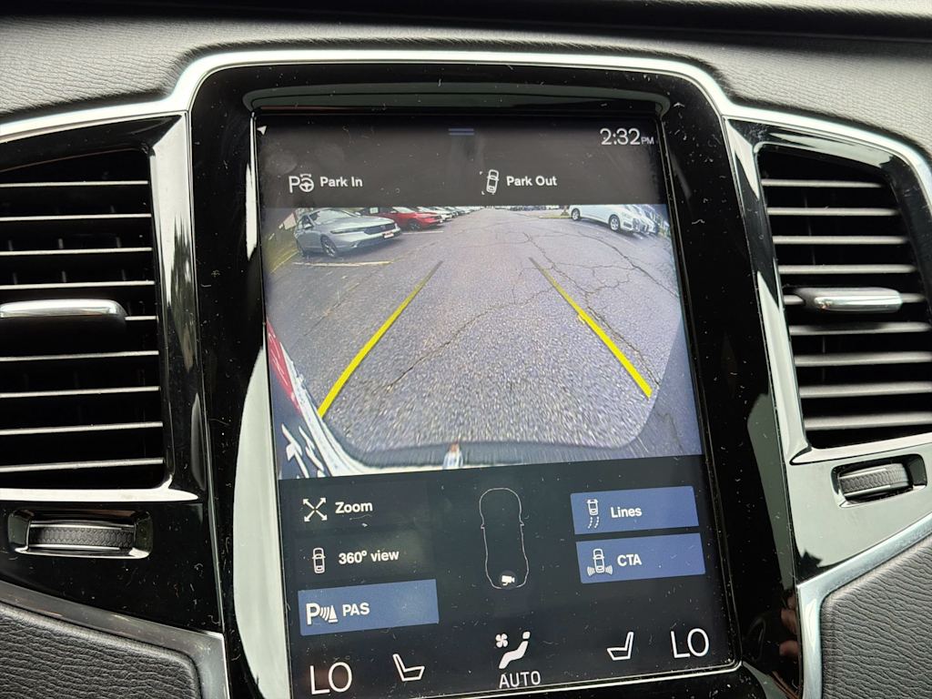 Thumbnail: 2018 Volvo XC90 - 33