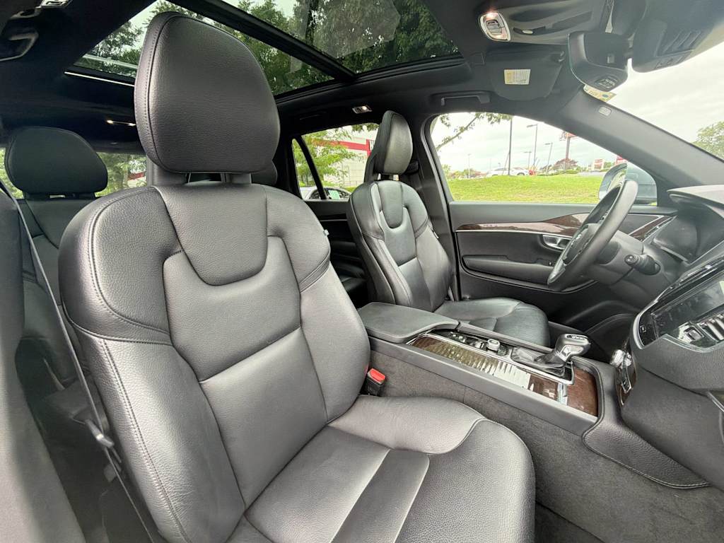 Thumbnail: 2018 Volvo XC90 - 27