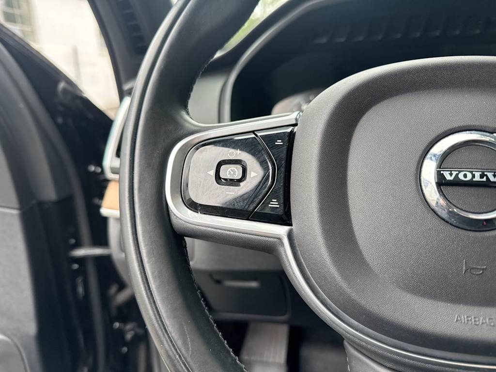 Thumbnail: 2017 Volvo XC90 - 30