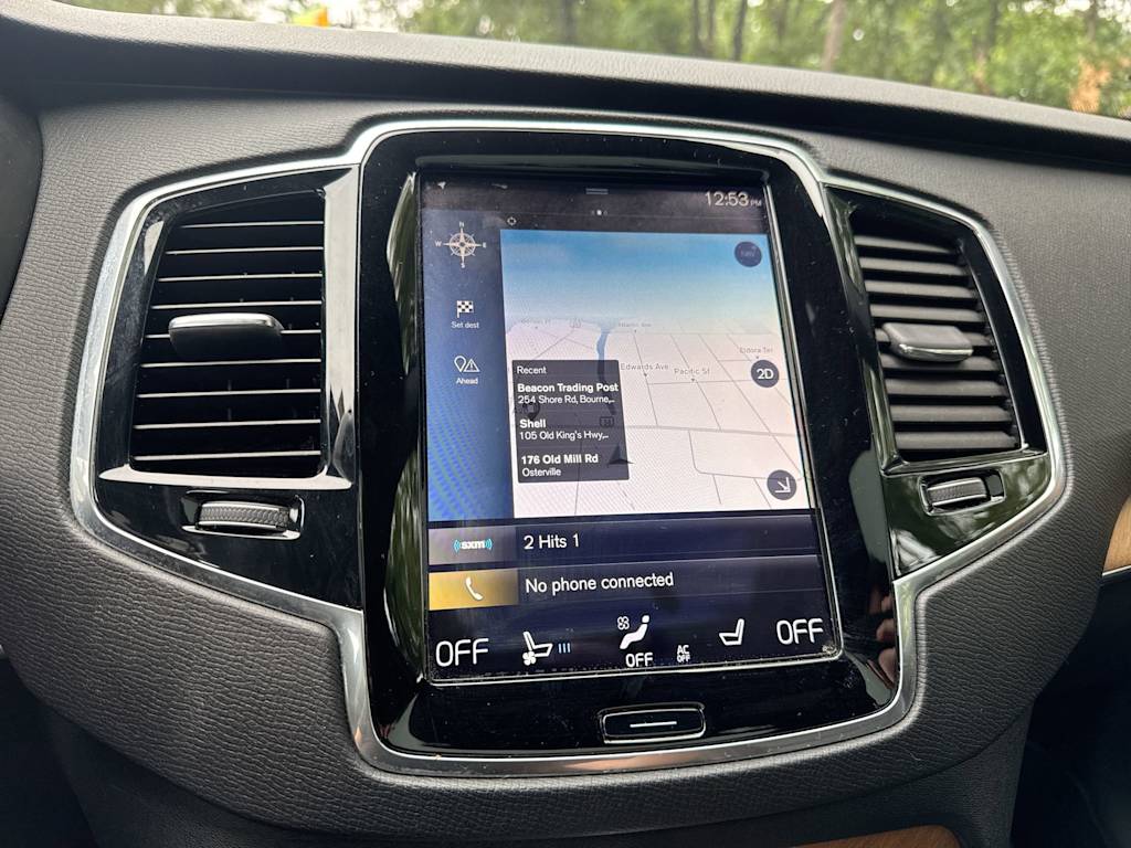 Thumbnail: 2017 Volvo XC90 - 32
