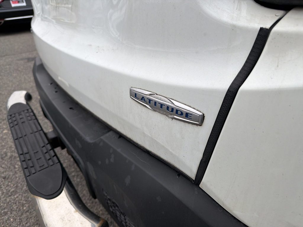 Thumbnail: 2016 Jeep Renegade - 26