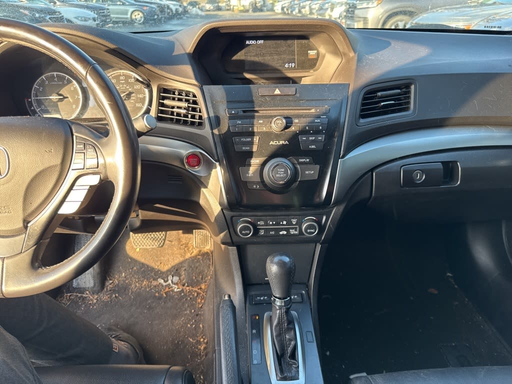 Thumbnail: 2017 Acura ILX - 9