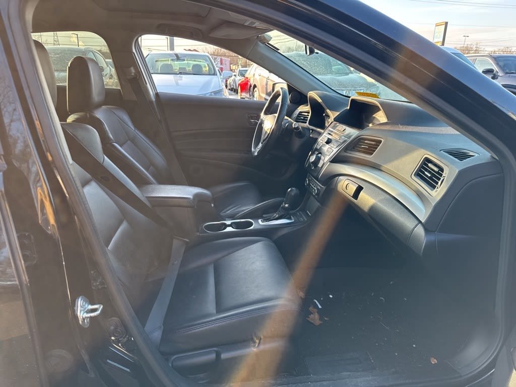 Thumbnail: 2017 Acura ILX - 11