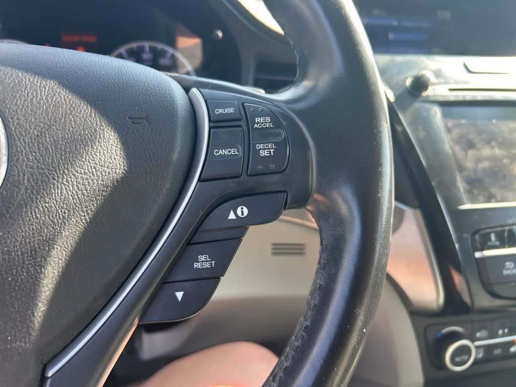 2016 Acura ILX Technology 23