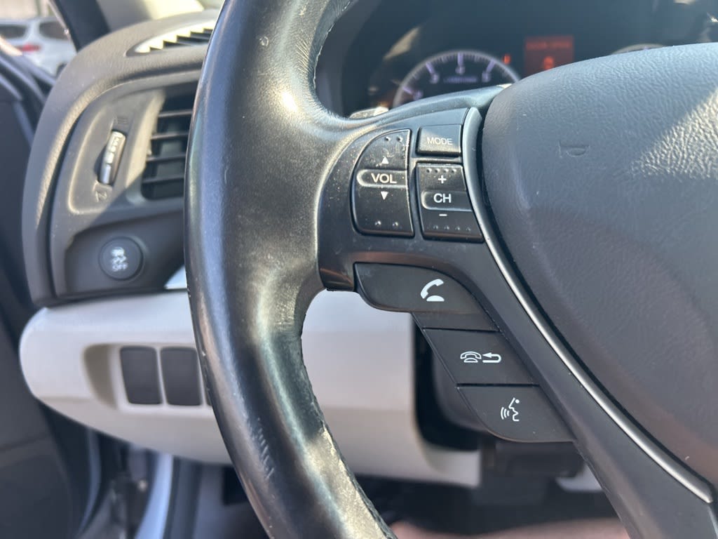 2016 Acura ILX Technology 22