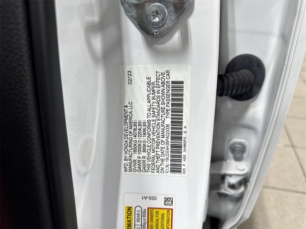 Thumbnail: 2023 Acura Integra - 24