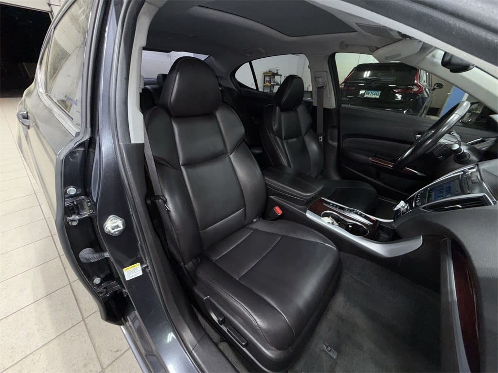 Thumbnail: 2016 Acura TLX - 9