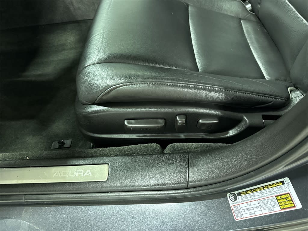 Thumbnail: 2016 Acura TLX - 25