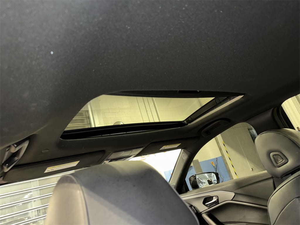 Thumbnail: 2023 Acura TLX - 28