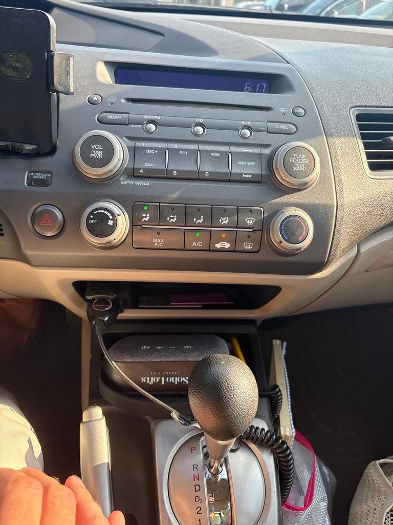 Thumbnail: 2010 Honda Civic - 21