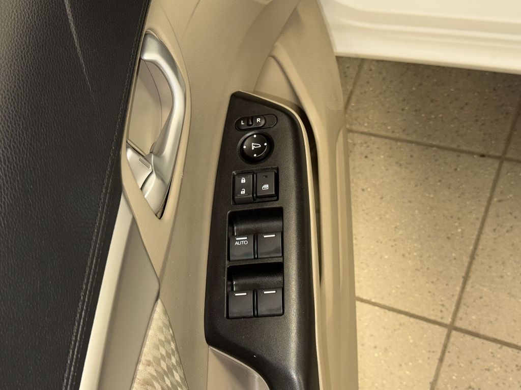 Thumbnail: 2015 Honda Civic - 25