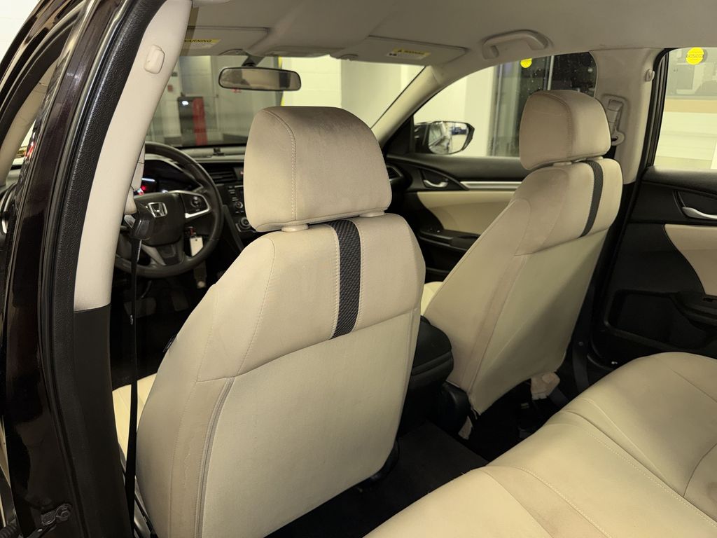 Thumbnail: 2016 Honda Civic - 24