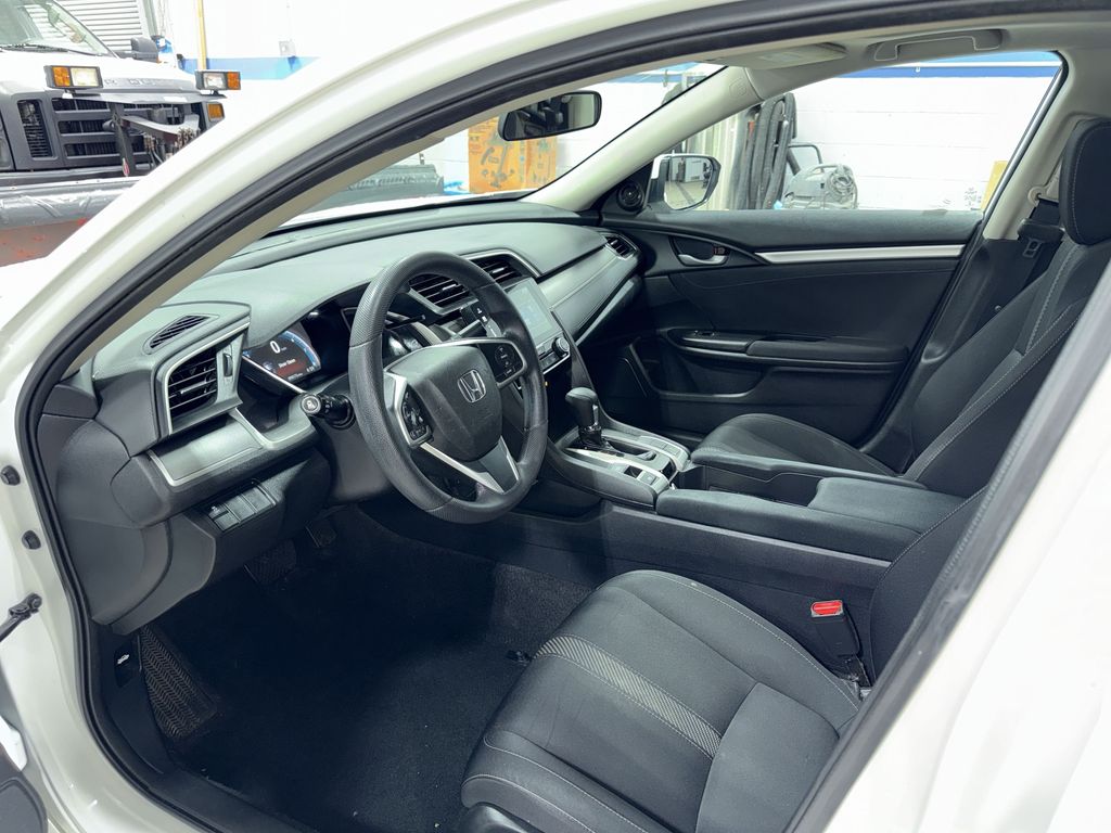 Thumbnail: 2018 Honda Civic - 9