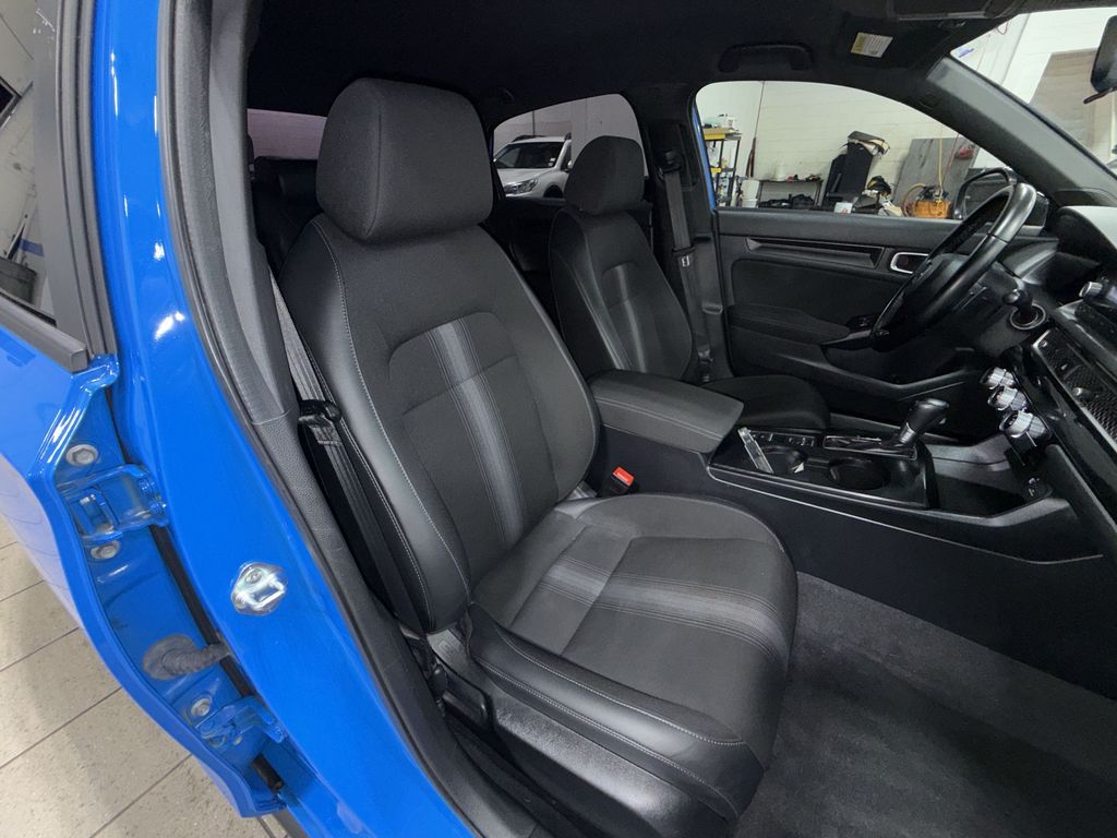 Thumbnail: 2023 Honda Civic - 12