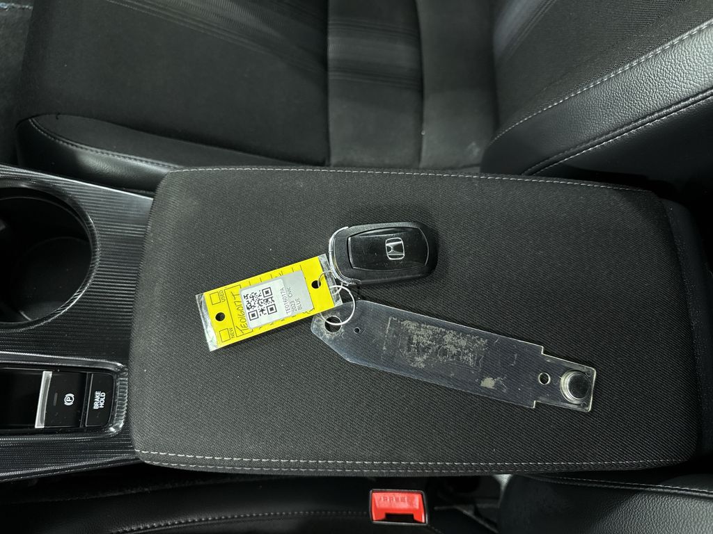 Thumbnail: 2023 Honda Civic - 18