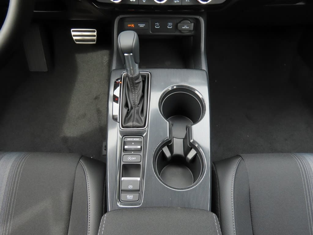 2025 Honda Civic Sport 15