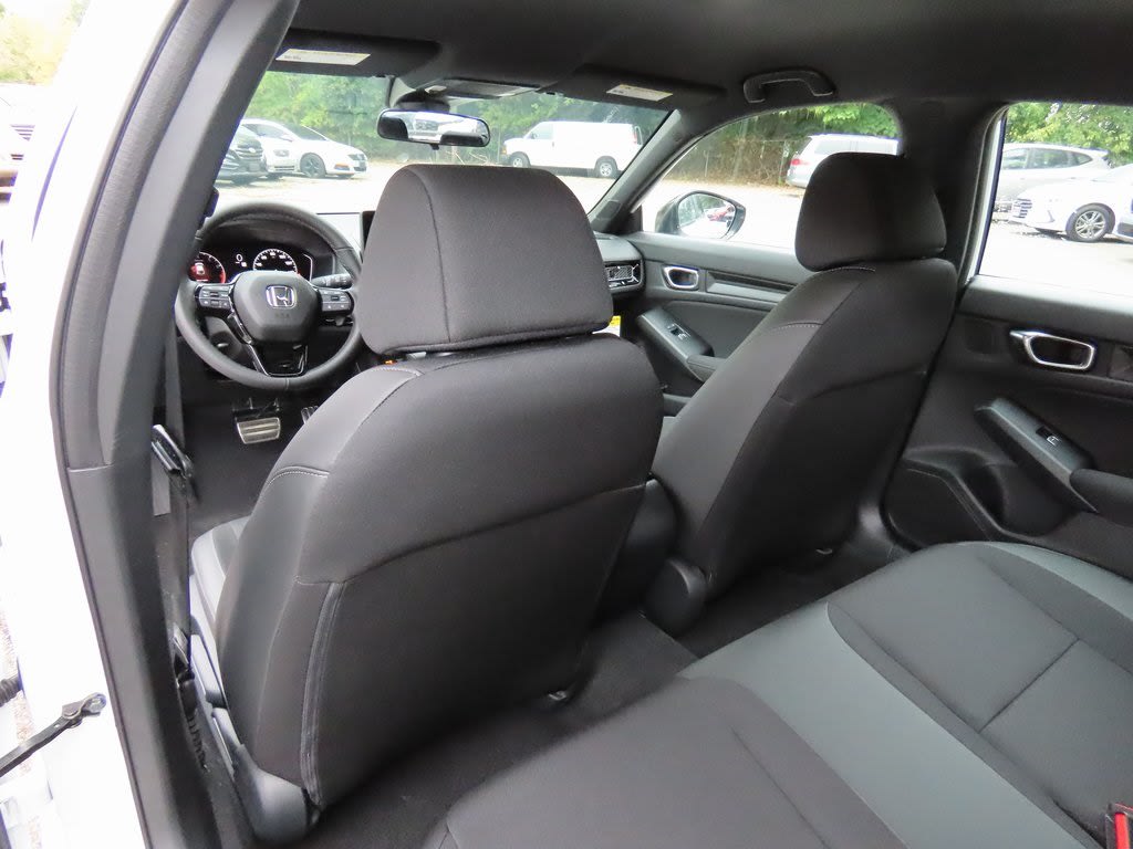 2025 Honda Civic Sport 18