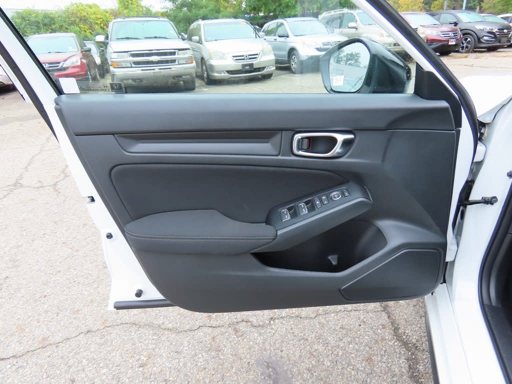 2025 Honda Civic Sport 19