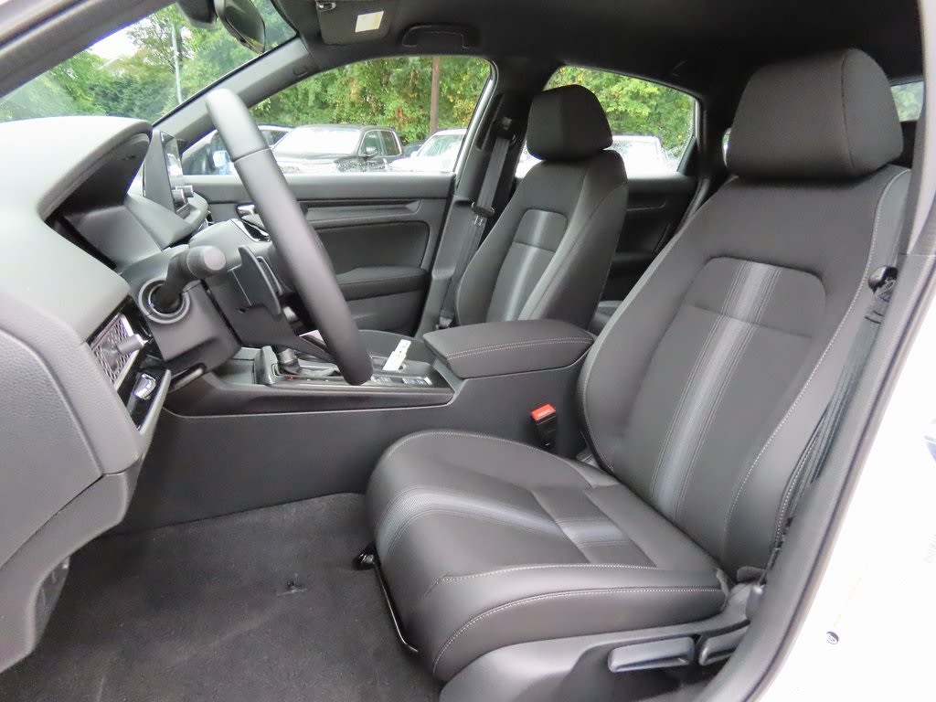 2025 Honda Civic Sport 12