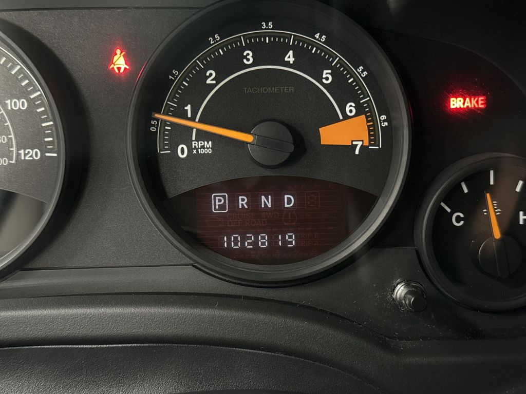 Thumbnail: 2014 Jeep Patriot - 15