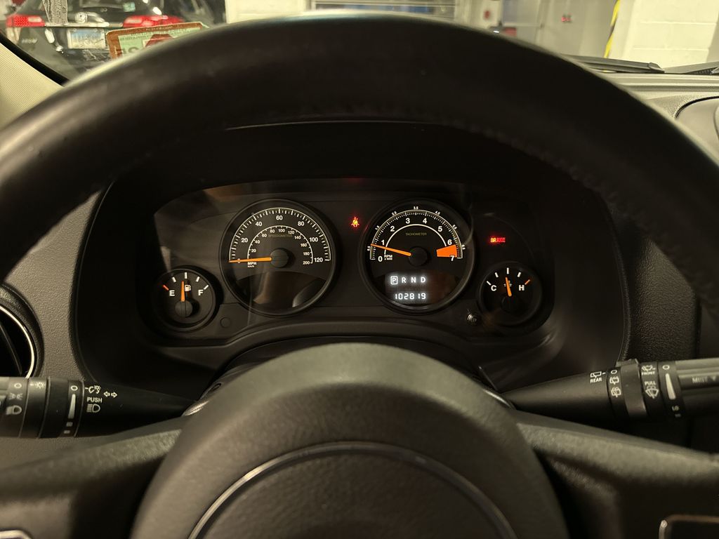 Thumbnail: 2014 Jeep Patriot - 30