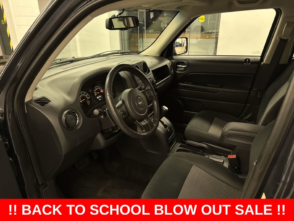 Thumbnail: 2014 Jeep Patriot - 9