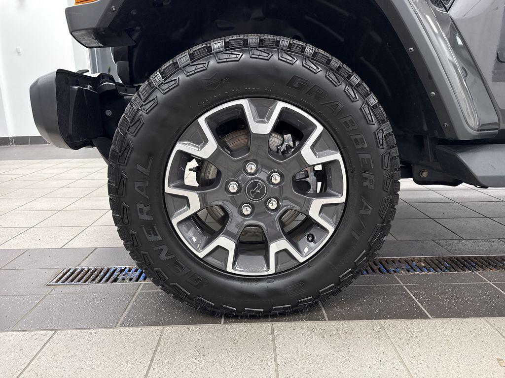 Thumbnail: 2025 Jeep Wrangler - 6