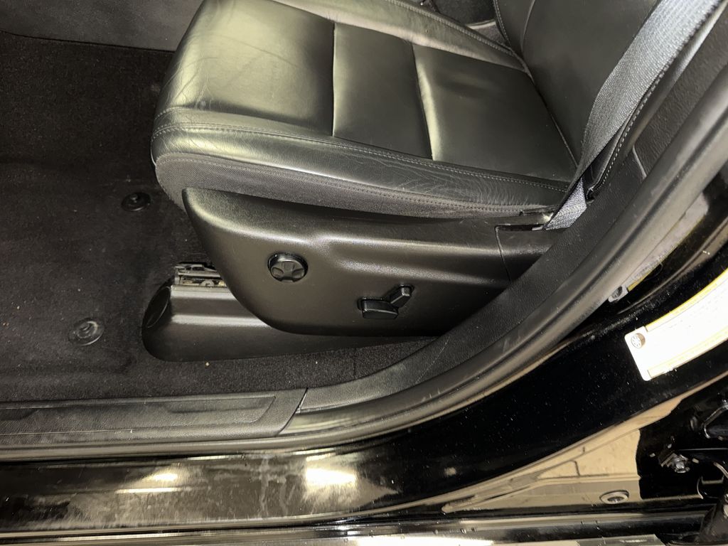 Thumbnail: 2019 Dodge Durango - 26