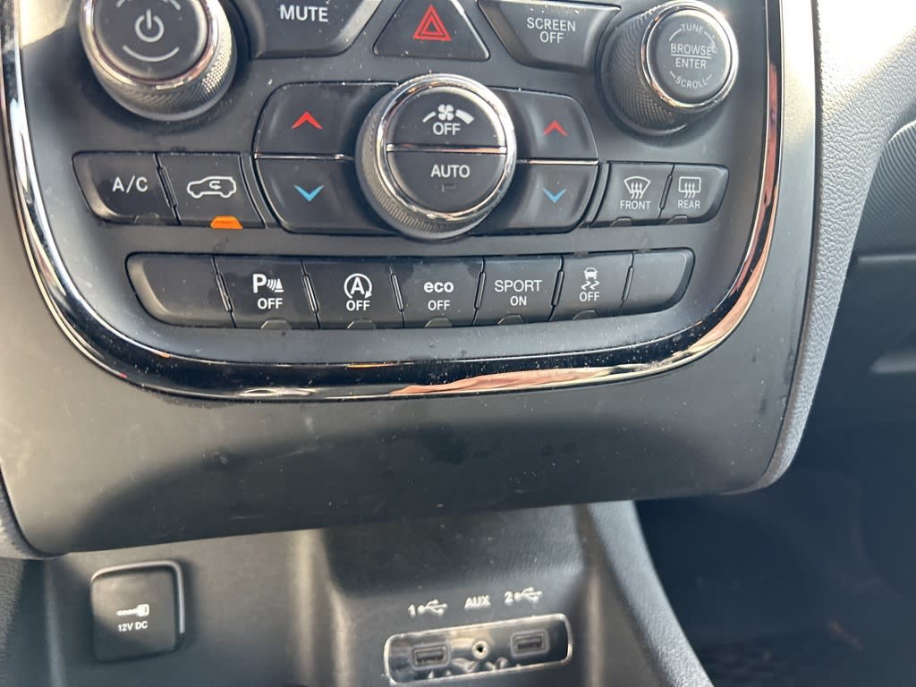 Thumbnail: 2019 Dodge Durango - 23