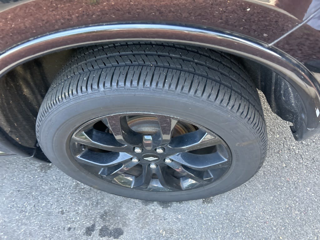 Thumbnail: 2019 Dodge Durango - 16