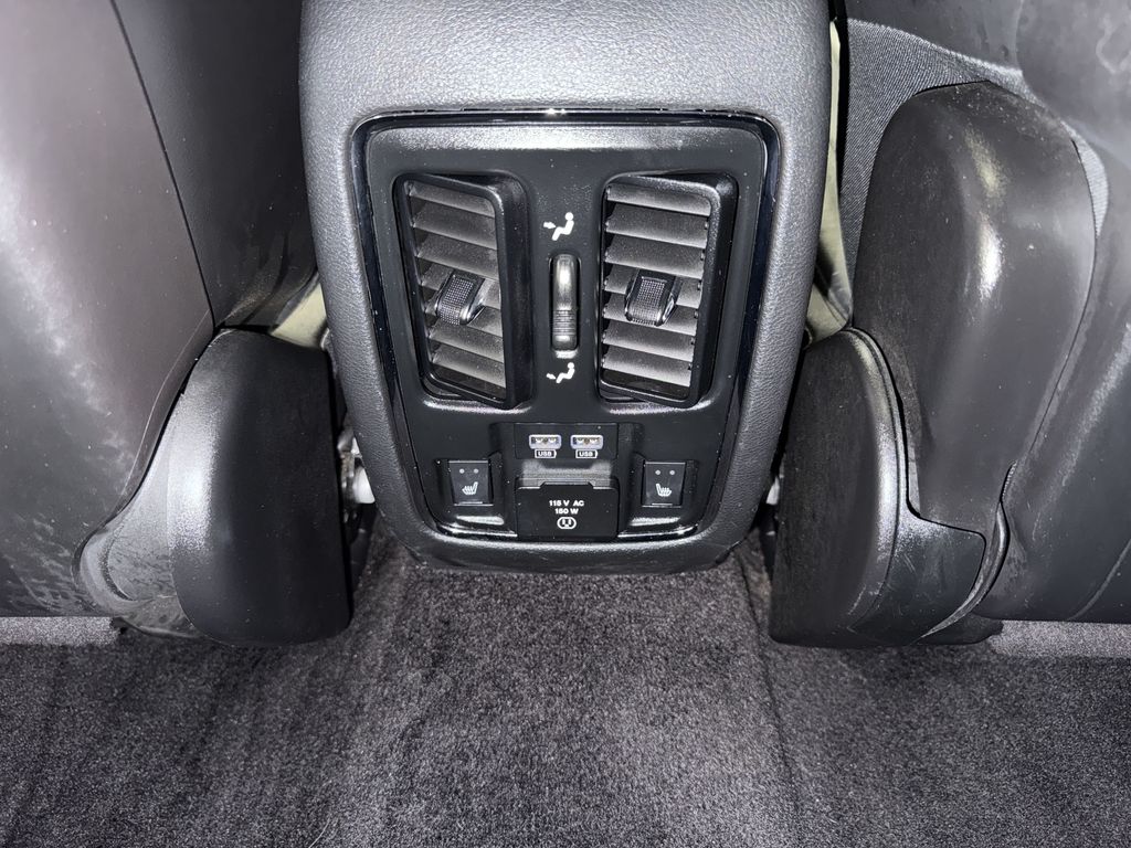 Thumbnail: 2015 Dodge Durango - 31