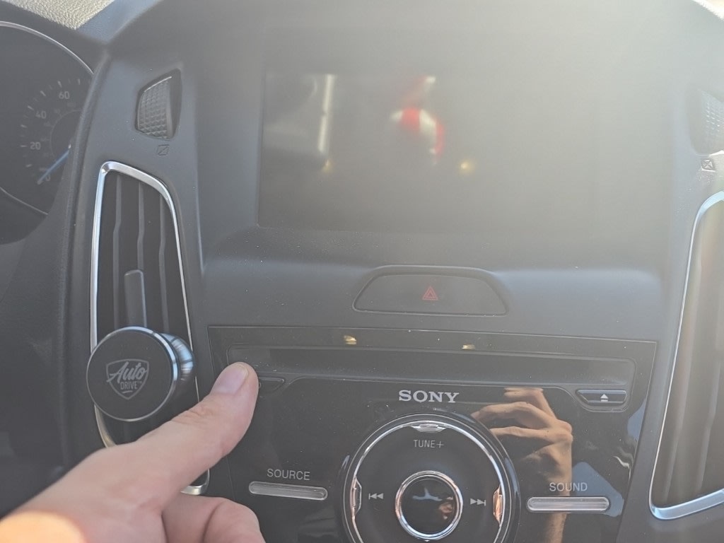 Thumbnail: 2018 Ford Focus - 18