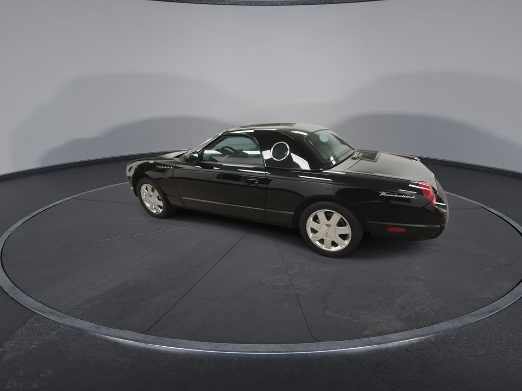 Thumbnail: 2002 Ford Thunderbird - 18