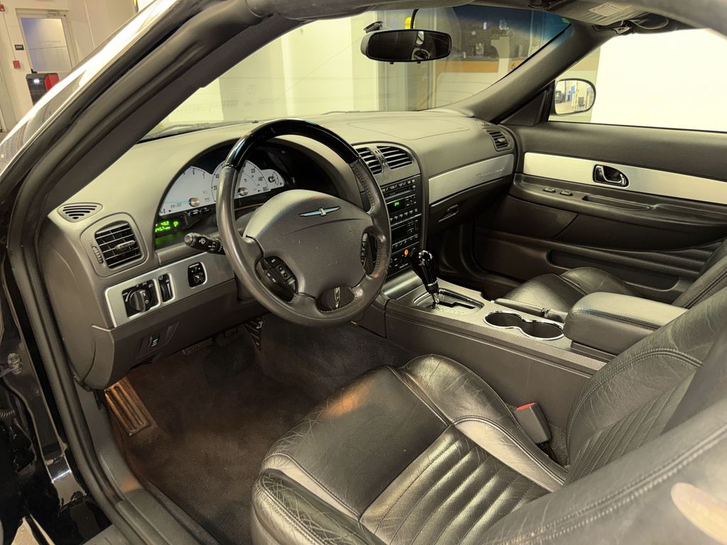 Thumbnail: 2002 Ford Thunderbird - 6