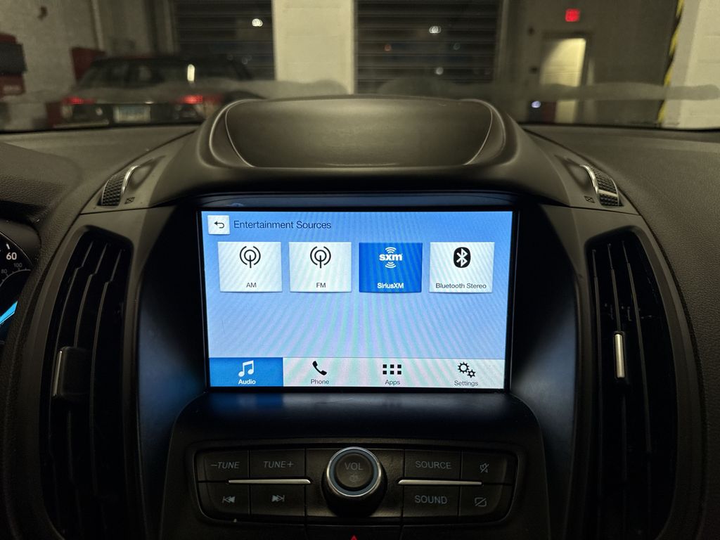 Thumbnail: 2019 Ford Escape - 12