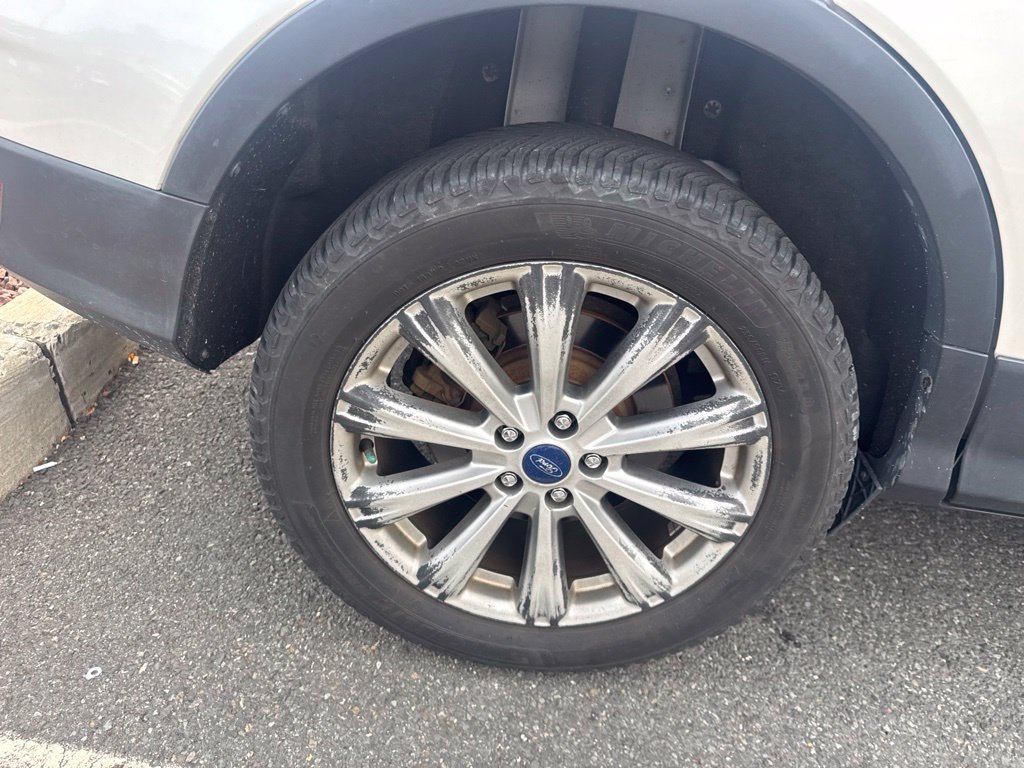 Thumbnail: 2017 Ford Escape - 25