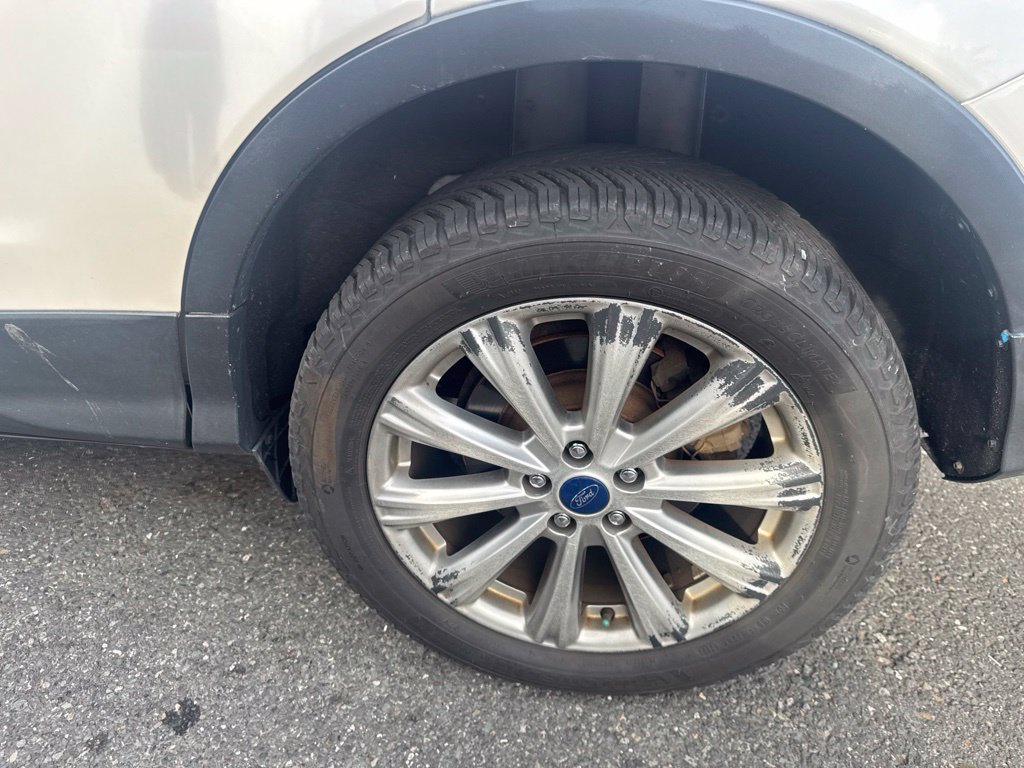 Thumbnail: 2017 Ford Escape - 24