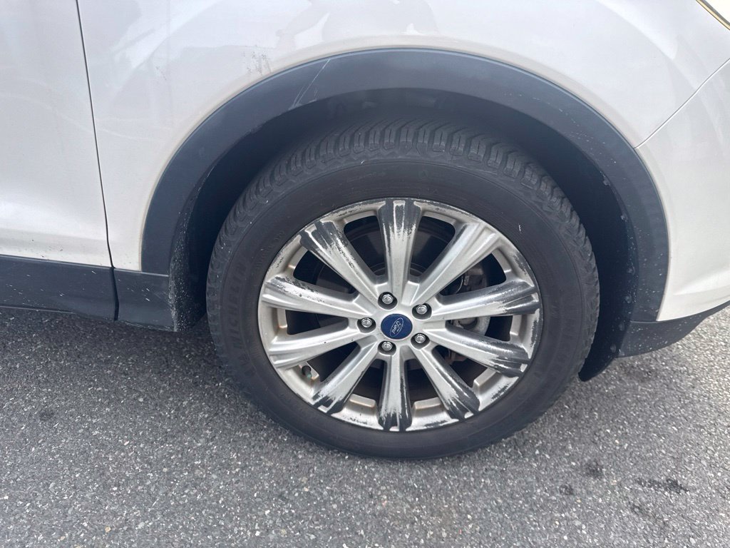 Thumbnail: 2017 Ford Escape - 26