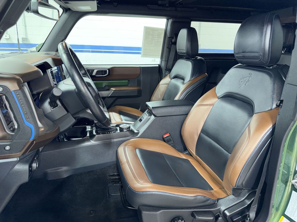 Thumbnail: 2023 Ford Bronco - 10